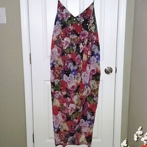 Express Floral flowy Formal Dress, Size XL, New w/tags  thin straps